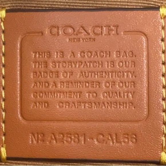 Coach White Leather Handbag - Picture 6 of 9